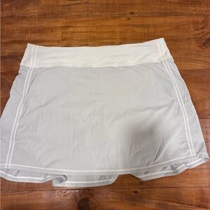 Lululemon Athletica Pace Rival Skirt White/Light Grey Size 12
